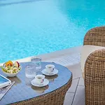 Hotel Ostria 3*