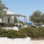 Hotel Ostria Moutsouna