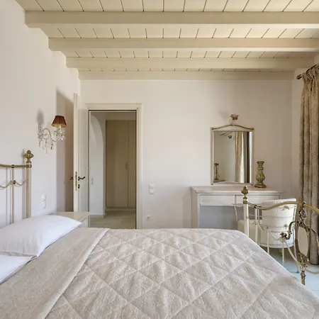 Ostria Hotel Moutsoúna