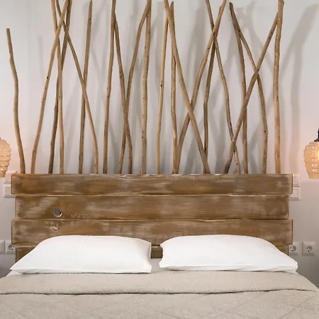 Ostria Hotel Moutsoúna