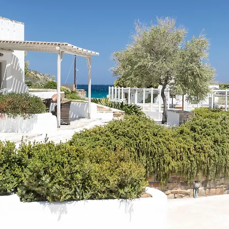 Ostria Hotel 3*