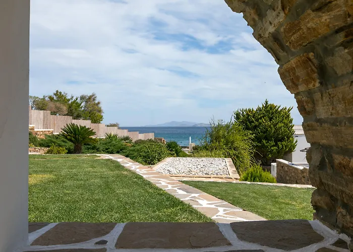 Otel Ostria Moutsoúna